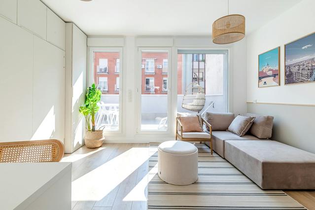 Studio in Calle de Teruel, Tetuán