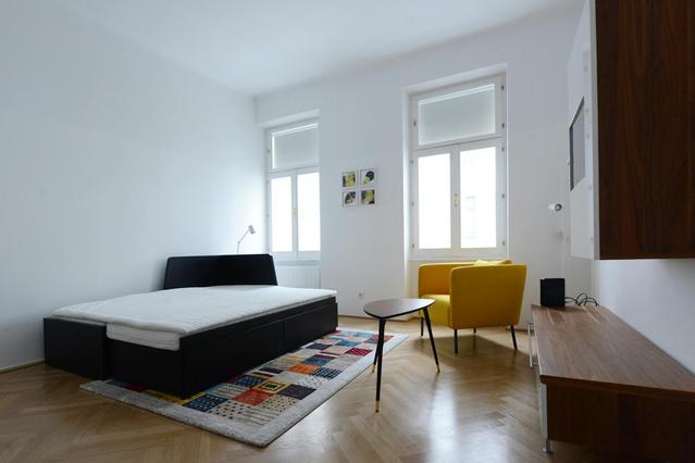 Studio in Tanbruckgasse, Meidling