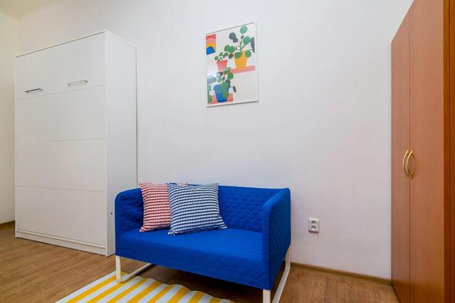 Čestmírova, Prague