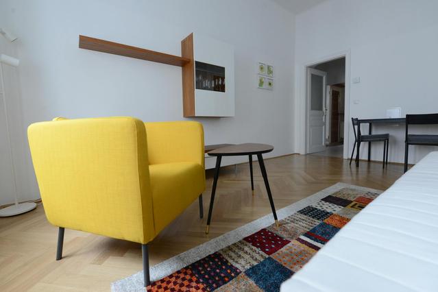 Studio in Tanbruckgasse, Meidling