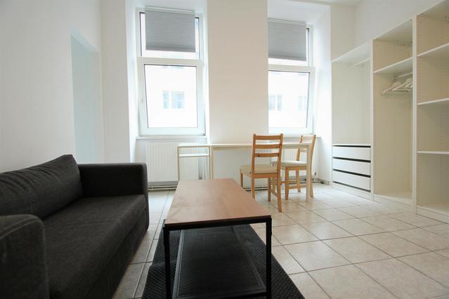 Appartamenti di 1 locali in Sechshauser Gürtel, 15. Bezirk-Rudolfsheim-Fünfhaus