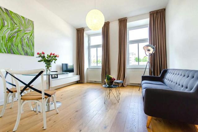 Appartamenti di 1 locali in Zwölfergasse, 15. Bezirk-Rudolfsheim-Fünfhaus