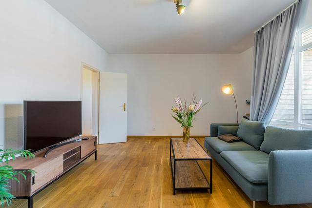 Studio in Greifenhagener Straße, Prenzlauer Berg
