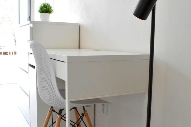 Studio in Koněvova, Žižkov