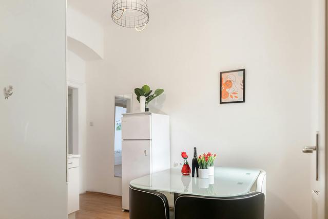 Apartamento de 1 quarto em Liebhartsgasse, 16. Bezirk-Ottakring