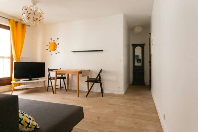 Rue Maurice Rouvier, Paris