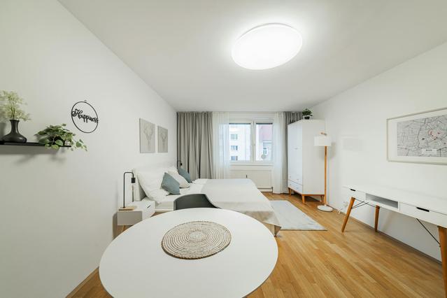 Hermanngasse, Vienna