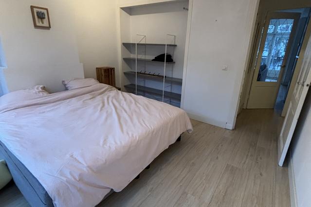 Renovated apartment in the lively Java area