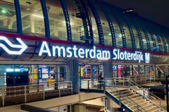 Furnished Apartment Available in Amsterdam