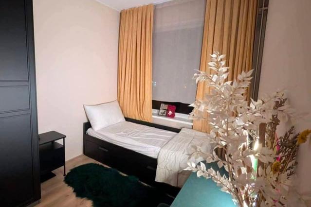 Furnished Apartment Available in Amsterdam