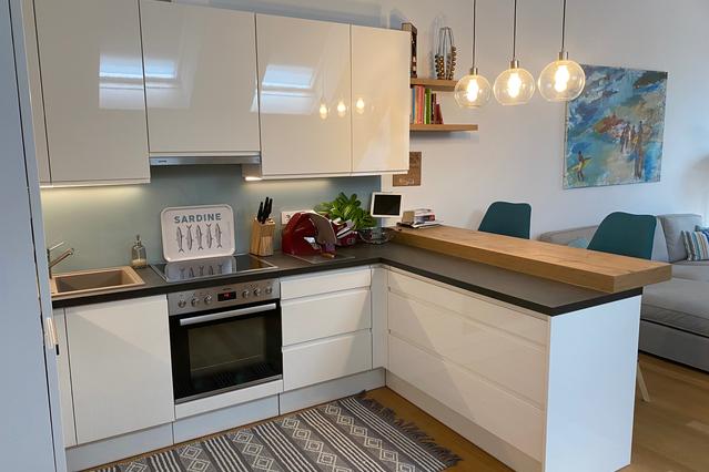Wonderful quiet modern flat with terrace