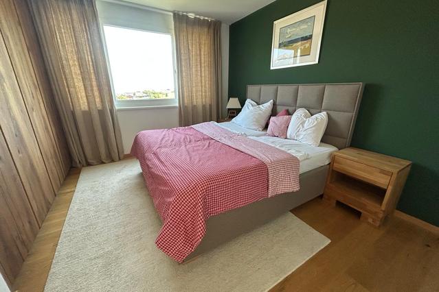 Ligt-flooded apartment with an amazing mountain panorama