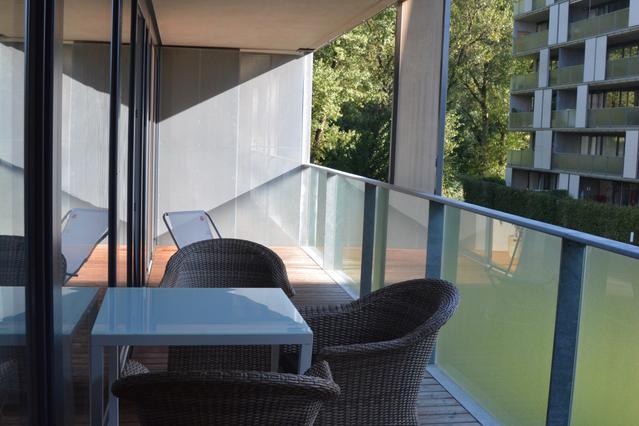 light-flooded 2 room apartment