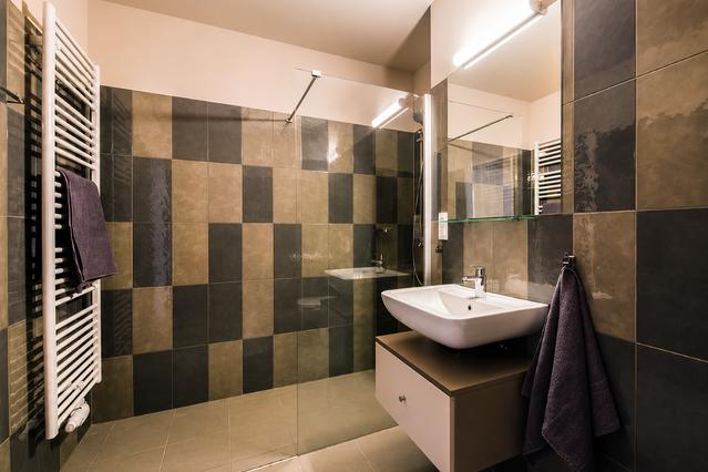 Modern Serviced Apartment in Vienna: Fully Furnished.