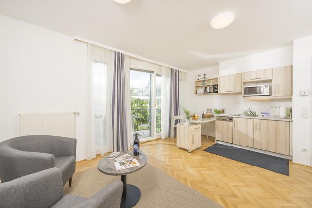 Apartment in quiet location with balcony ApR26