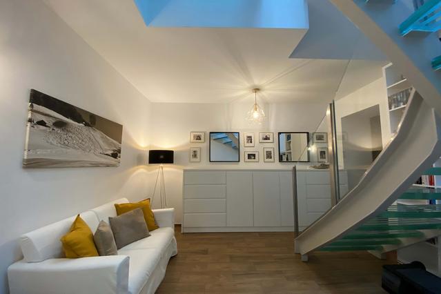 Wonderful quiet modern flat with terrace