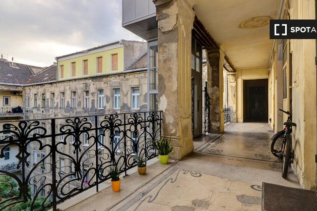 Studio for rent in Budapest