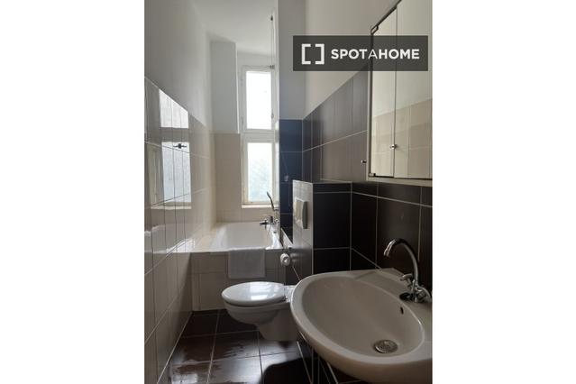 Room in shared 3-bedroom in Berlin, Berlin