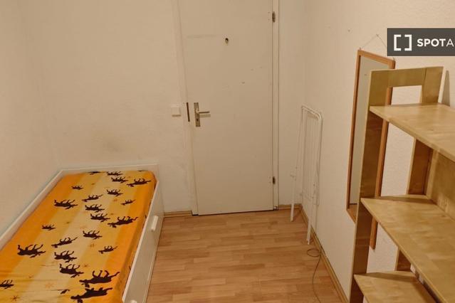 Room in shared flat, Berlin Mitte
