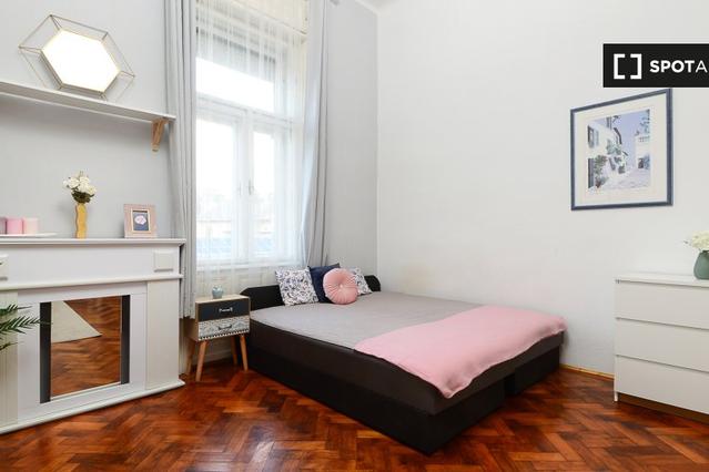 Studio for rent in Budapest