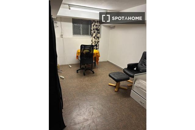 Room in shared apartment for rent in Berlin