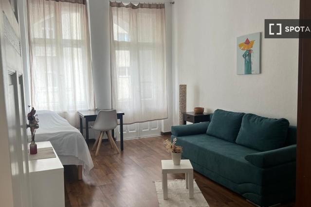 Room in a shared 3-bedroom flat in Berlin