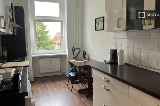 Room in a shared 3-bedroom flat in Berlin
