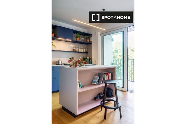 Whole 2 bedrooms apartment in Berlin