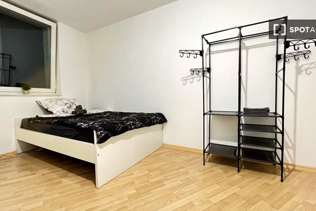 Room for rent in shared apartment in Berlin