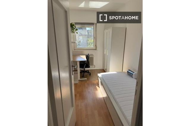 Room for rent in shared apartment in Berlin