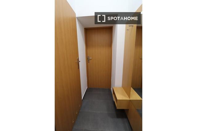 房间 位于 Schönbrunner Str.