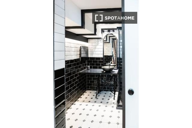 Studio for rent in Budapest