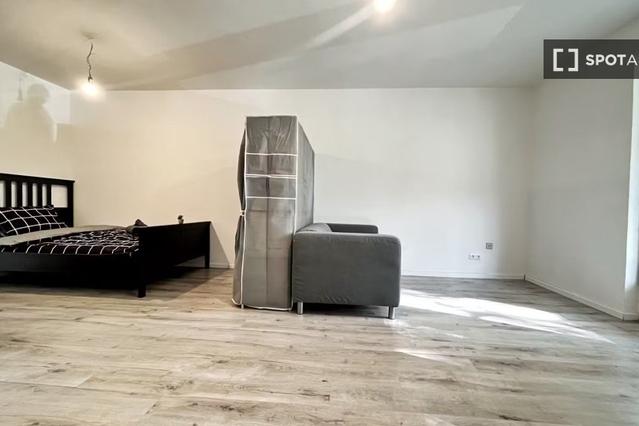 1-Zimmer Wohnung in Lindauer Allee