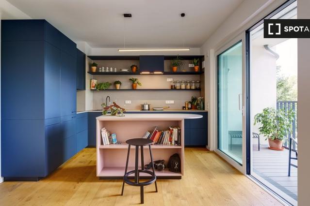 Whole 2 bedrooms apartment in Berlin