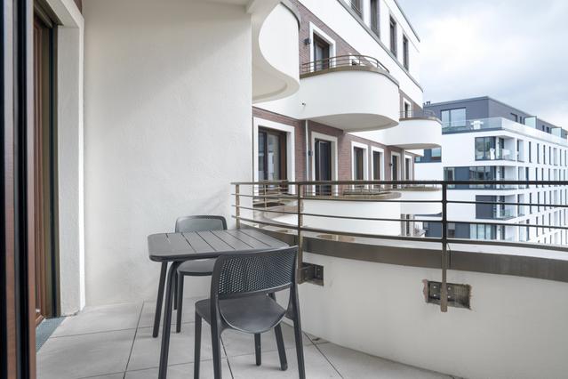 Schlesingerstraße, Charlottenburg - 3 Bedroom - 2 Bath