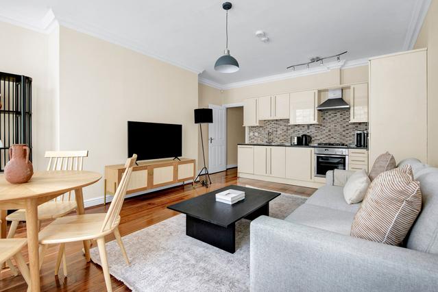 1 комнатная квартира по адресу John Adam Street