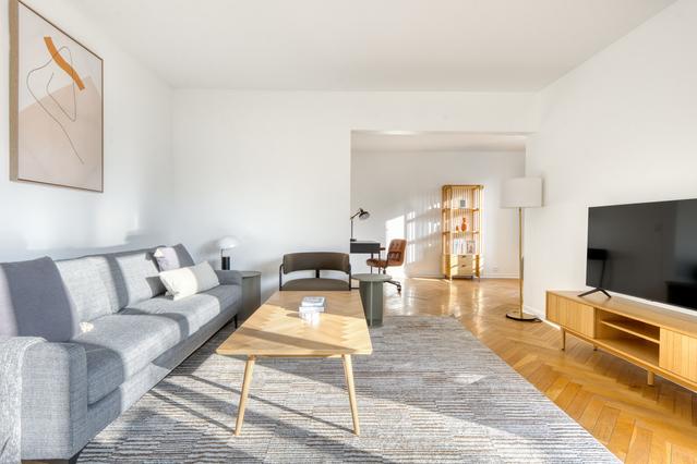 Rue Poliveau, Jardin des Plantes - 3 Bedroom - 2 Bath