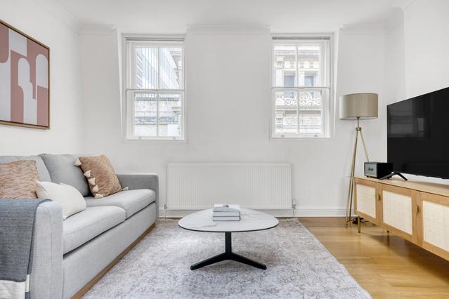 Villiers St, Charing Cross - 1 Bedroom - 1 Bath