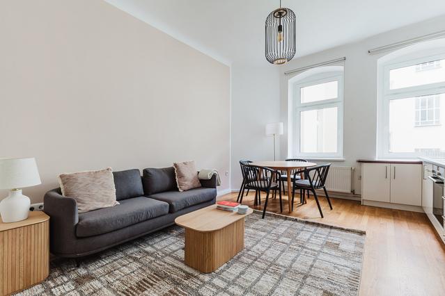 Apartamento de 1 quarto em Schwedter Straße