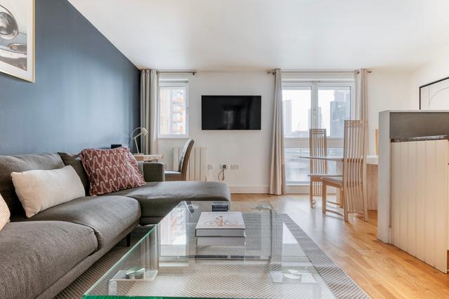 Pepper Street, Isle of Dogs - 1 Bedroom - 1 Bath