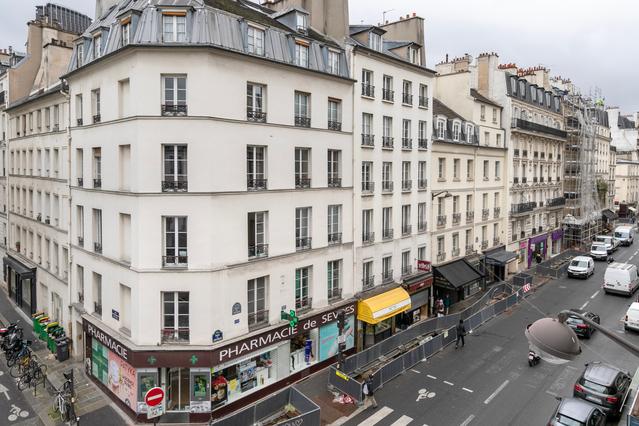 1 室户公寓 位于 Rue de Sèvres