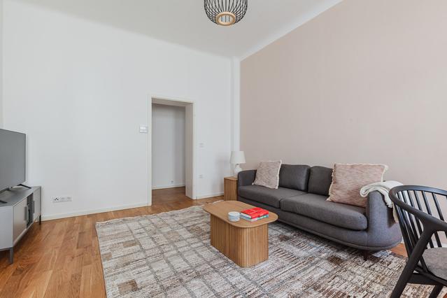 Apartamento de 1 quarto em Schwedter Straße