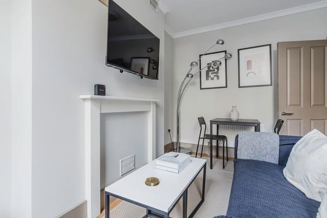 Cleveland Street, Fitzrovia - 1 Bedroom - 1 Bath
