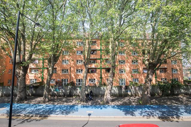 Cable Street, Shadwell - 2 Bedroom - 1 Bath