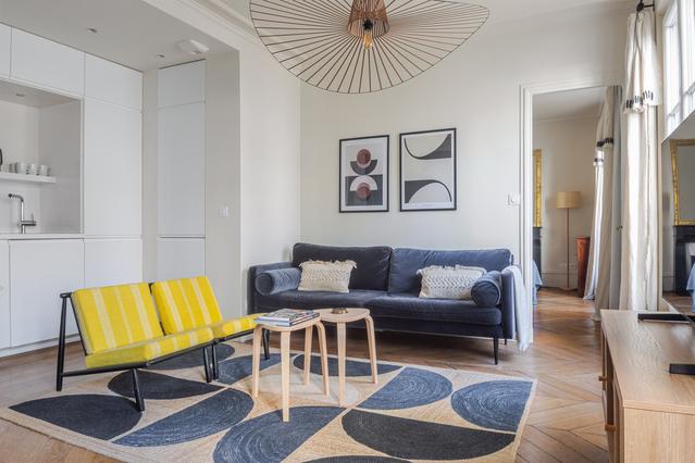 Rue de Chabrol, Saint Vincent de Paul - 1 Bedroom - 1 Bath