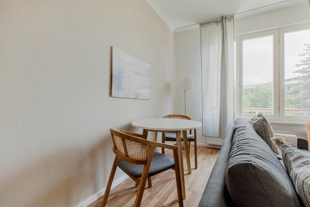 Appartement 1 pièce à Hohenzollerndamm