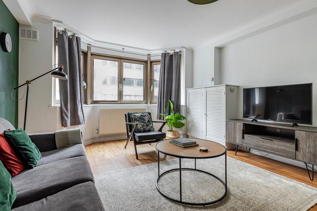 Portsoken Street, City of London - 1 Bedroom - 1 Bath