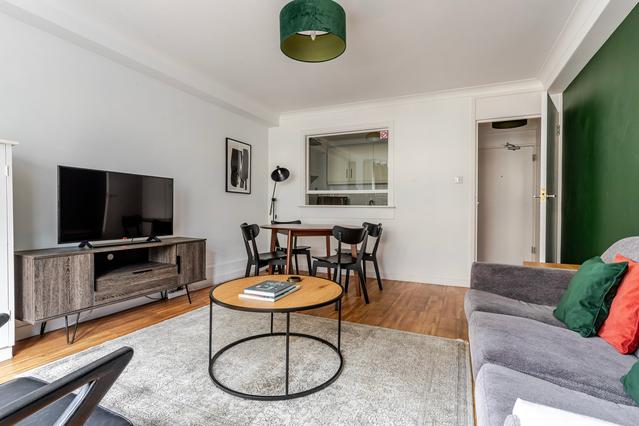 Portsoken Street, City of London - 1 Bedroom - 1 Bath