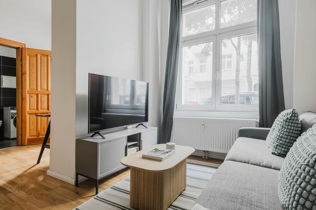 Glatzer Straße, Friedrichshain - Studio - 1 Bath