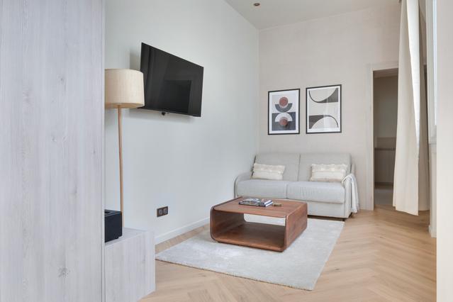 Rue Boissière, Chaillot - 1 Bedroom - 1 Bath